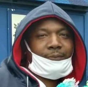 Meet your Posher, Dee